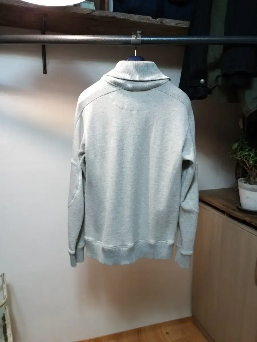 thumbnail-4
